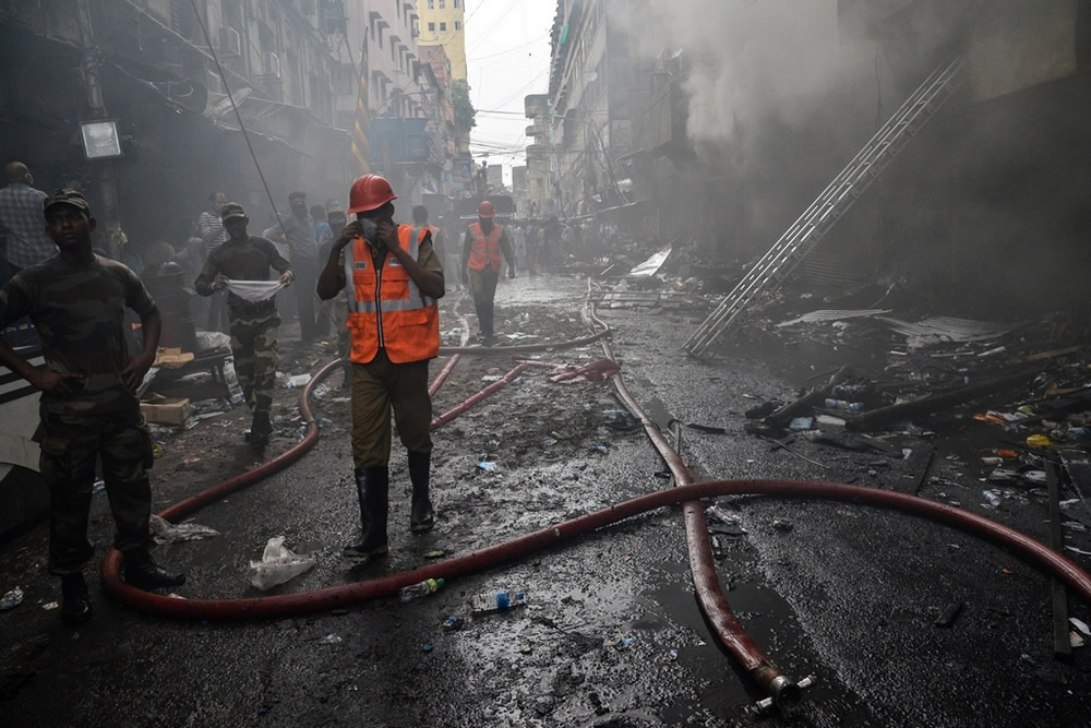 Inferno: Kolkata Bagree Market Fire - Photo Series By Debarshi Mukherjee