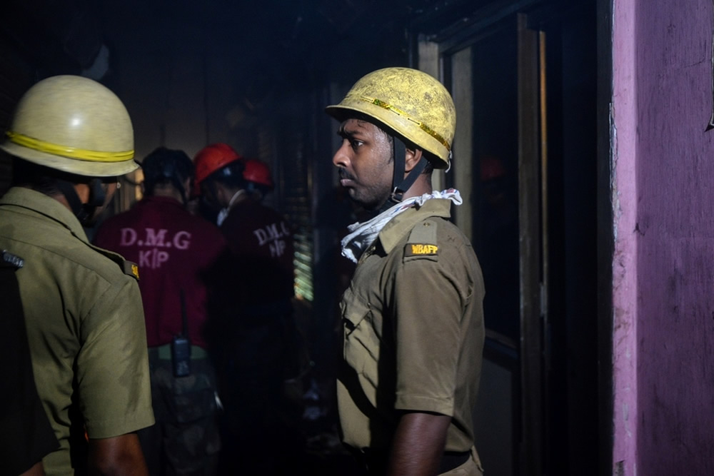 Inferno: Kolkata Bagree Market Fire - Photo Series By Debarshi Mukherjee