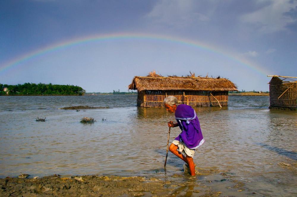 Everyday Catastrophe: Photo Series By Bangladeshi Photographer S.M. Kakon