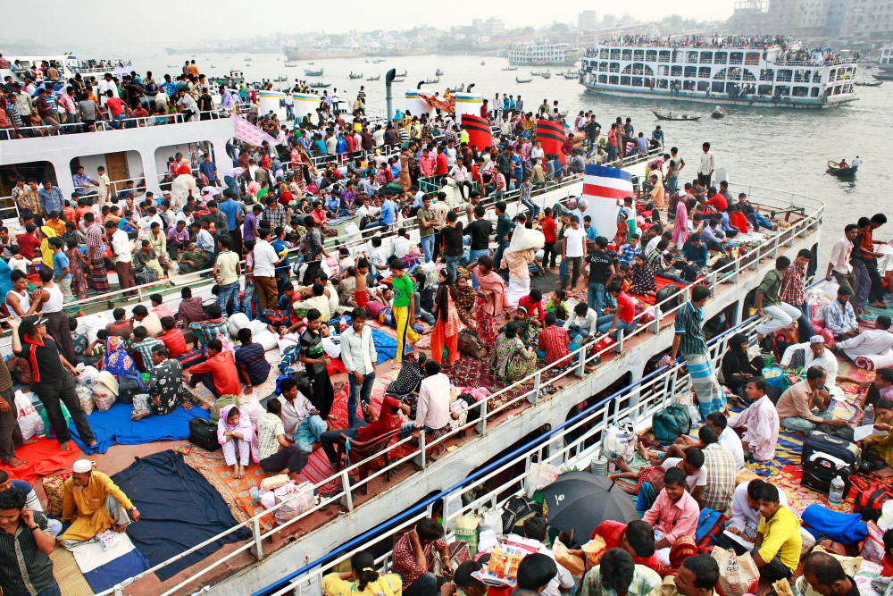 Everyday Catastrophe: Photo Series By Bangladeshi Photographer S.M. Kakon