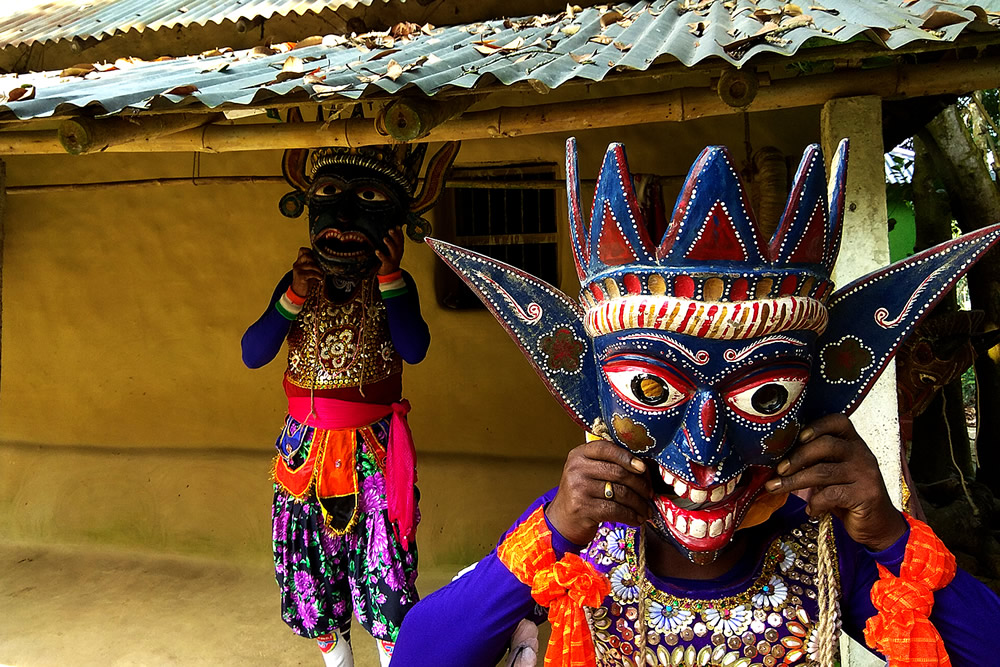 Gomira Dance: Photo Series By Indian Photographer Nilanjan Ray
