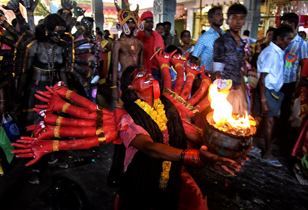 Expressive Dasara Festival At Kulasekharapatnam By Avishek Das