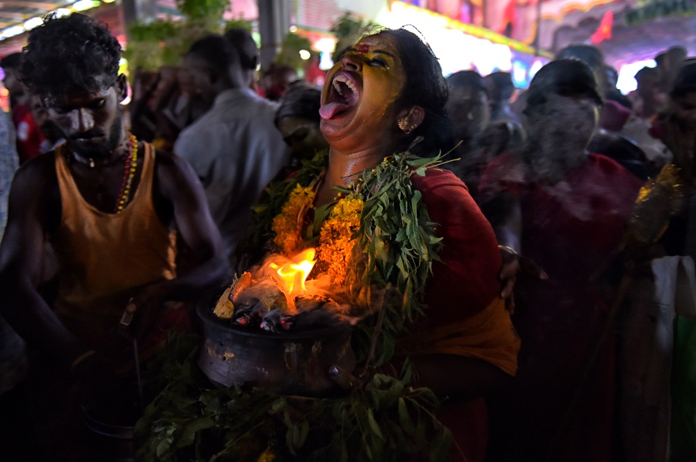 Expressive Dasara Festival At Kulasekharapatnam By Avishek Das