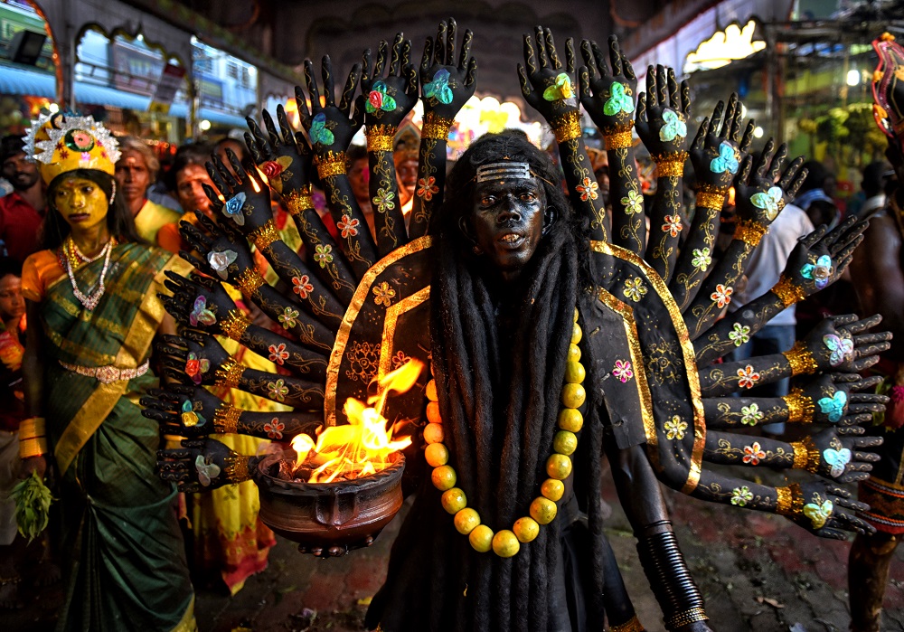 Expressive Dasara Festival At Kulasekharapatnam By Avishek Das