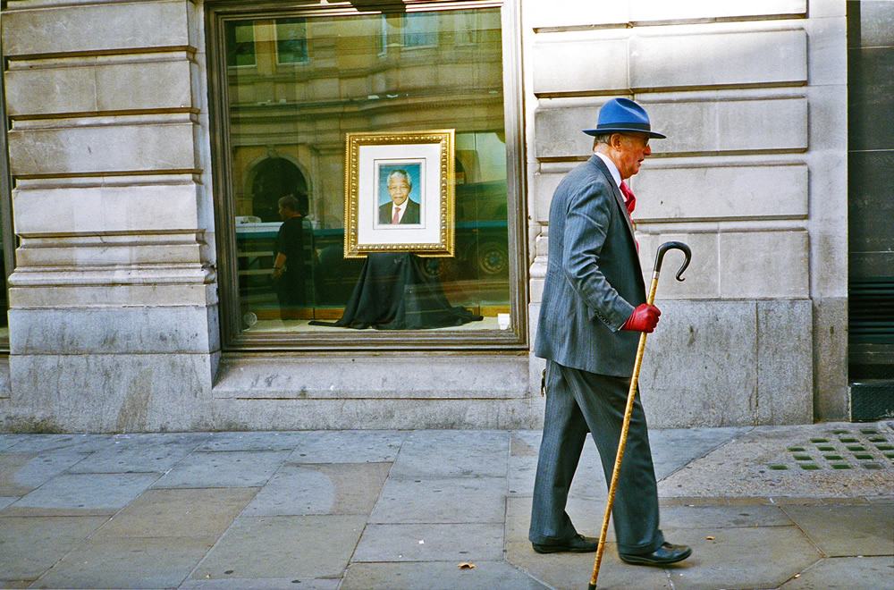 An Unusual Interview With British Street Photographer Stephen Leslie