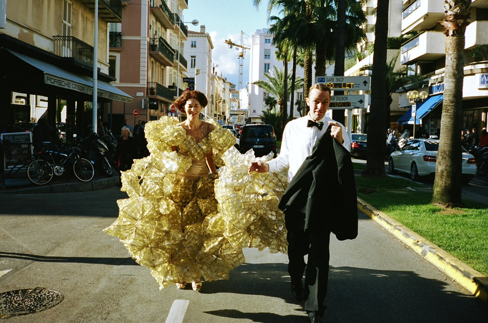 An Unusual Interview With British Street Photographer Stephen Leslie