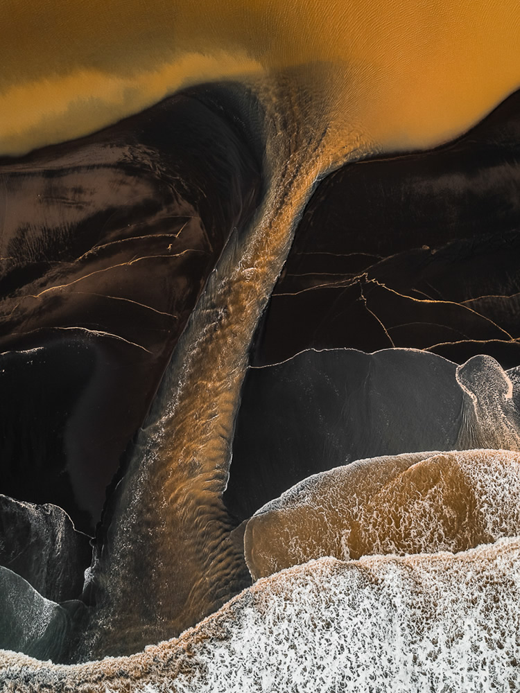 The River Veins: Beautiful Aerial Photos Of Iceland By Tom Hegen