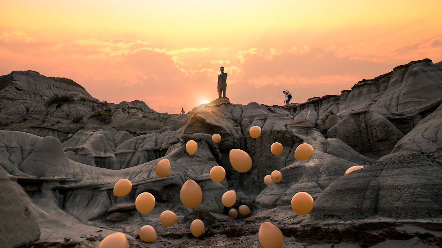 First Contact: Surreal Balloon Photography By Clement Guegan