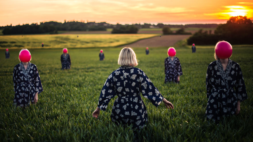 First Contact: Surreal Balloon Photography By Clement Guegan