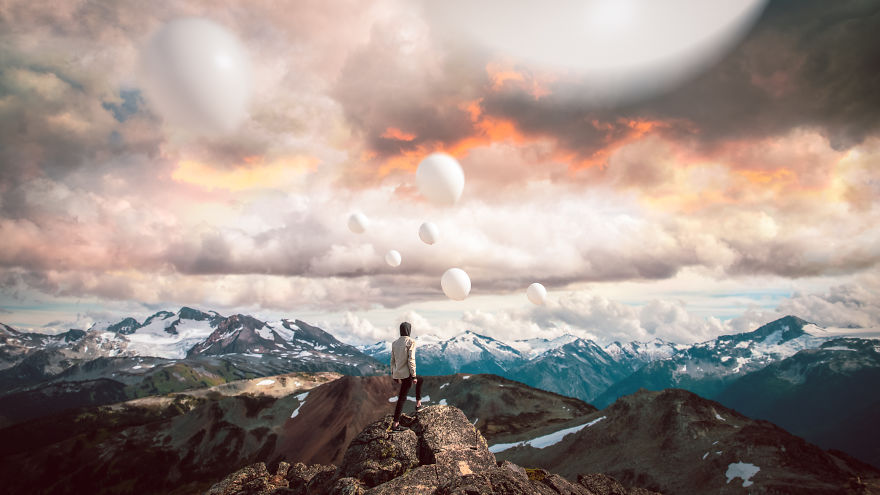 First Contact: Surreal Balloon Photography By Clement Guegan