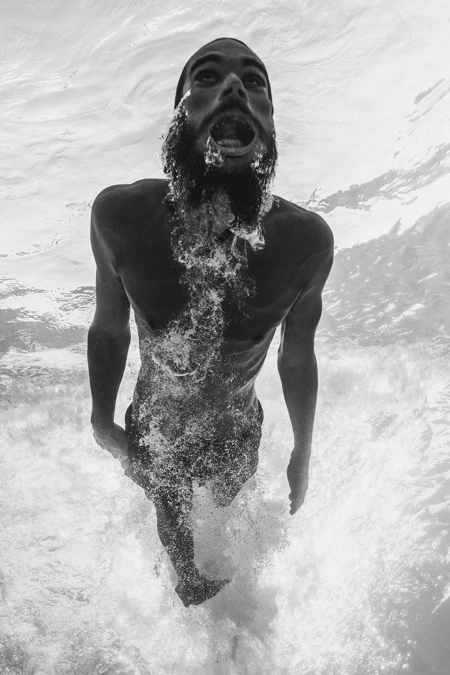 Australian Photographer Trent Mitchell Photographed Ghostlike Portraits Of Bodysurfers