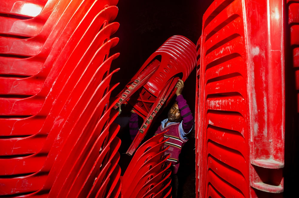 Night Colors: Street Photography Series By Bangladesh Photographer Ayman Nakib