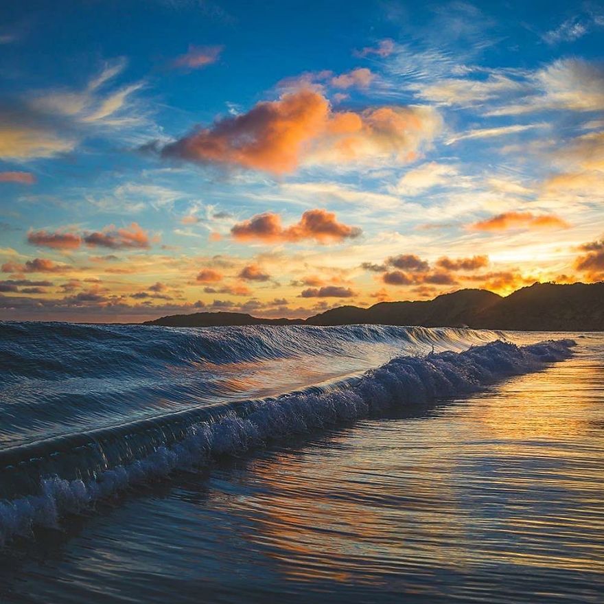 Best Ocean Photos Captured By Australian Photographer Matt Burgess