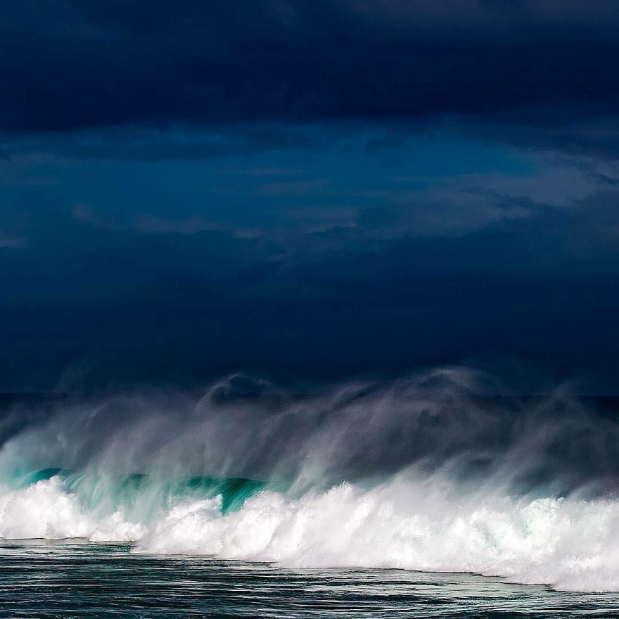 Best Ocean Photos Captured By Australian Photographer Matt Burgess