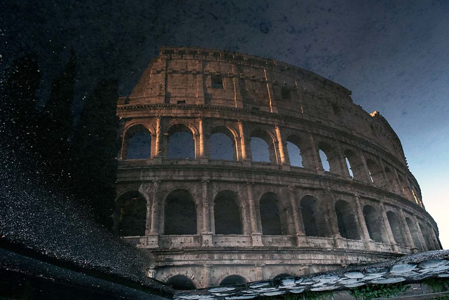 Photographer Sebastian Luczywo Captured The Ancient Beauty Of Rome In The Rain