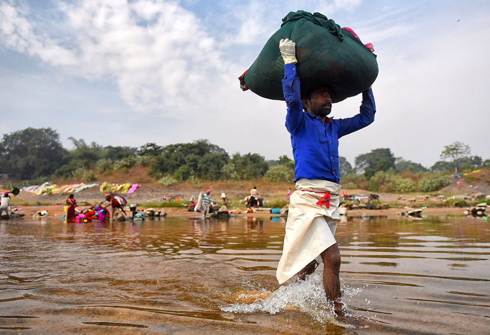 Dhobi Ghat Of India: Photo Series By Avishek Das