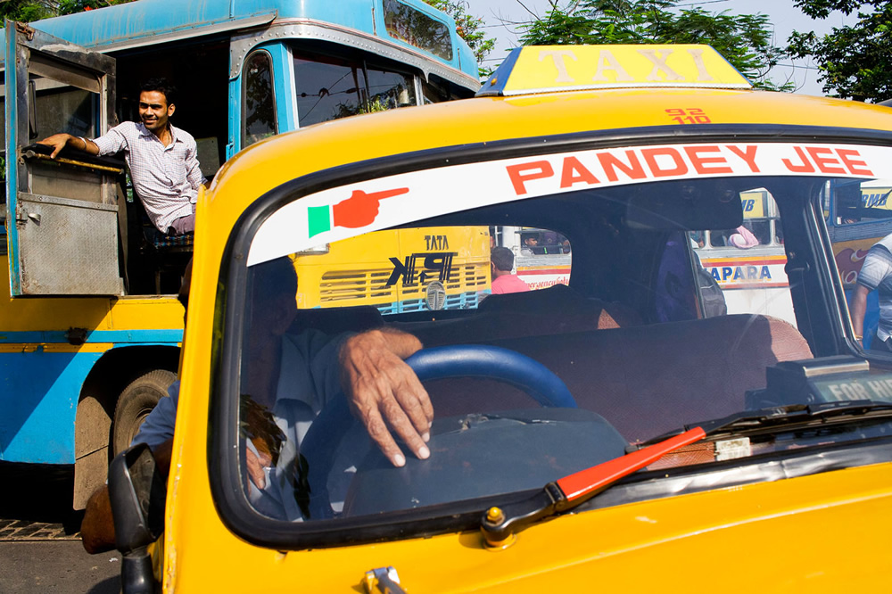 Calcutta Carousel: Street Photography Series By Soumyendra Saha