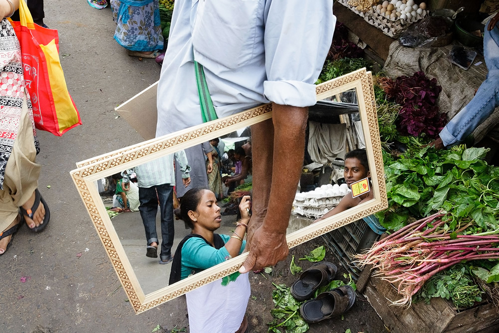 Calcutta Carousel: Street Photography Series By Soumyendra Saha