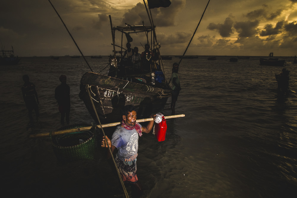 Visuals Of Delta By Bangladeshi Photographer Enamur Reza