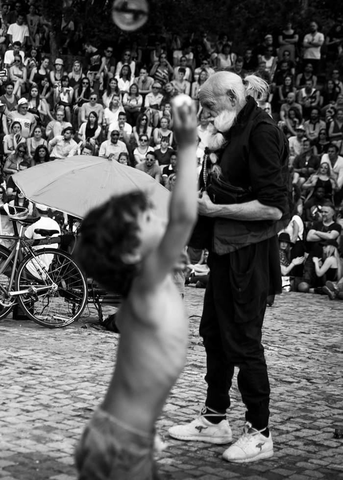 Interview With Italian Street Photographer Francesco Lopazio