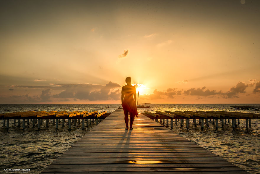 Photographer Anita Demianowicz Traveled Around The World To Take Photos Of The Beautiful Sunsets And Sunrises