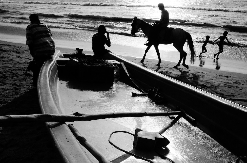 Marina Beach: Street Photography Series By Mahesh Balasubramanian