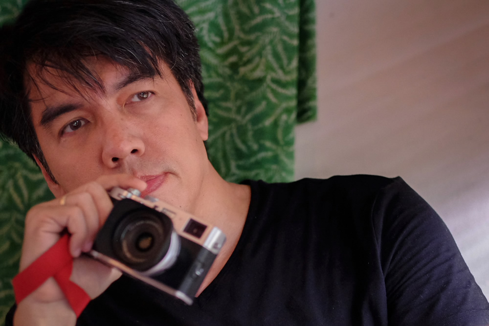 Interview With Indonesian Street Photographer Victor Djaja