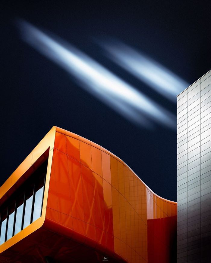 Seduced By The Light: Beautiful Architectural Photos By Roger Holmen