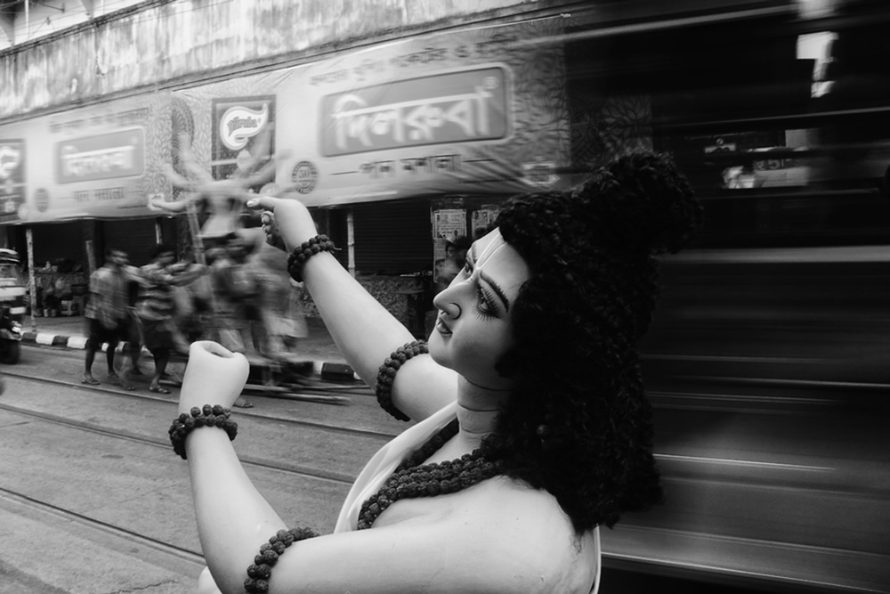 Indian Street Photographer Atanu Pal In Conversation With Raj Sarkar