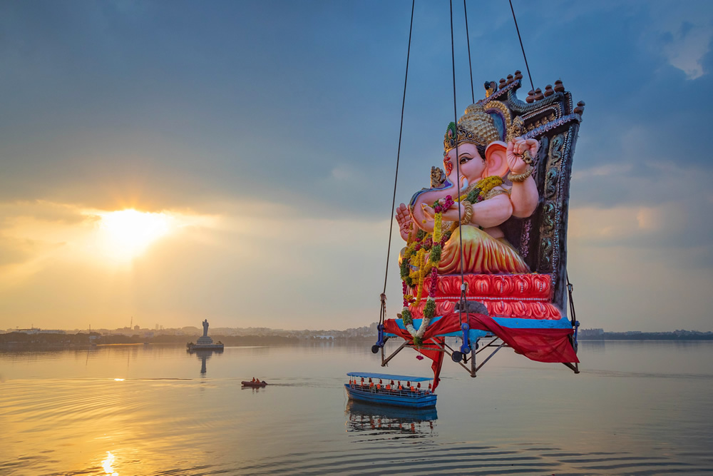 Ganesh Visarjan - Interview With Indian Travel Photographer Prudhvi Chowdary