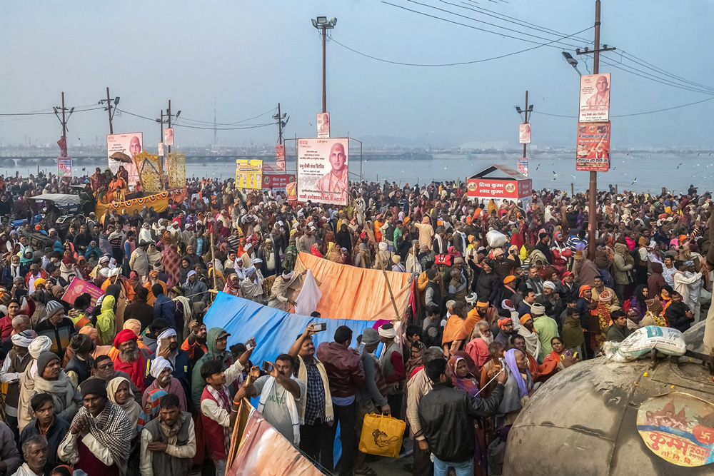 Prayagraj Kumbh Mela 2019: Photo Series By Dashawatar Bade