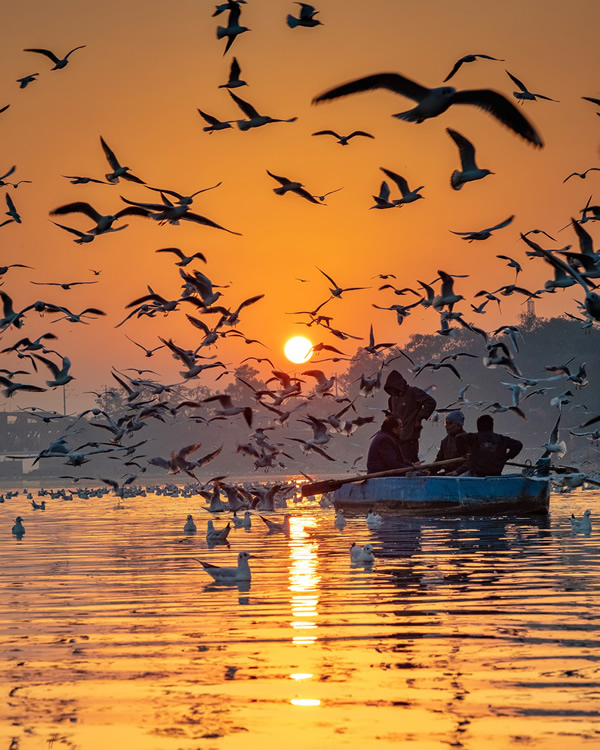Yamuna Ghat Delhi - Interview With Indian Travel Photographer Prudhvi Chowdary
