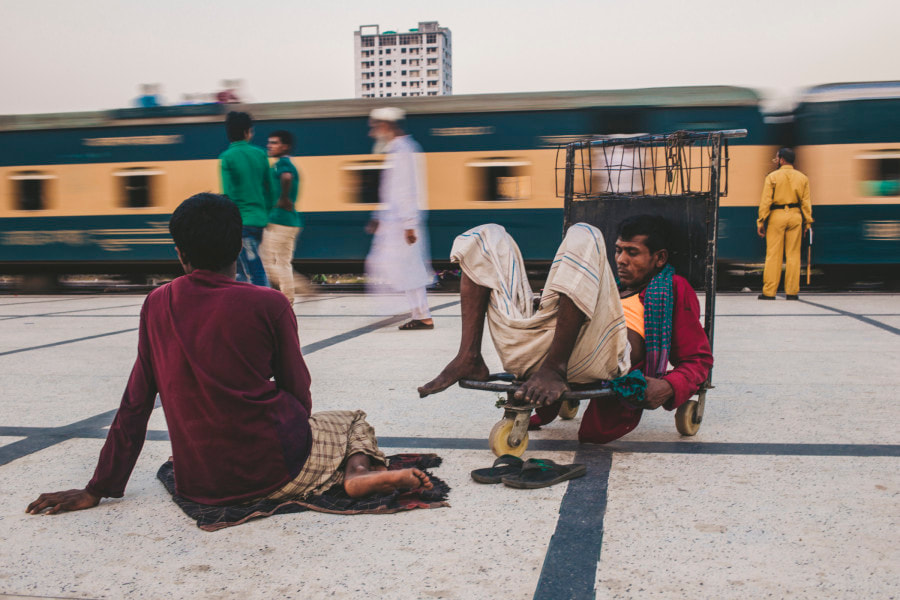 Kamlapur Railway Station Dhaka: Photo Series by Shafiqul Islam