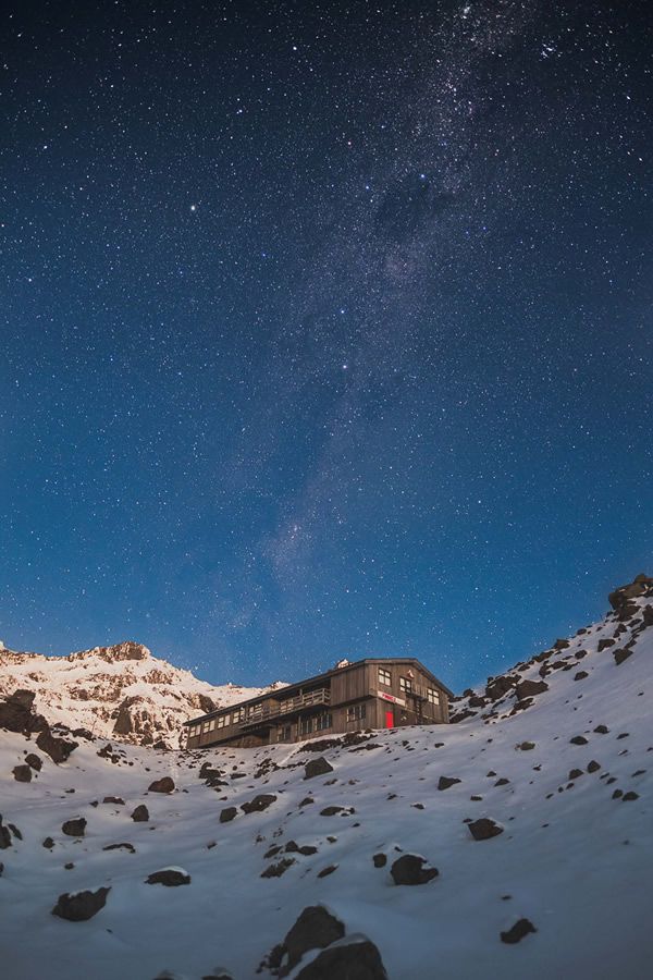 Travel Photographer Javi Lorbada Beautifully Captured Whakapapa Landscapes