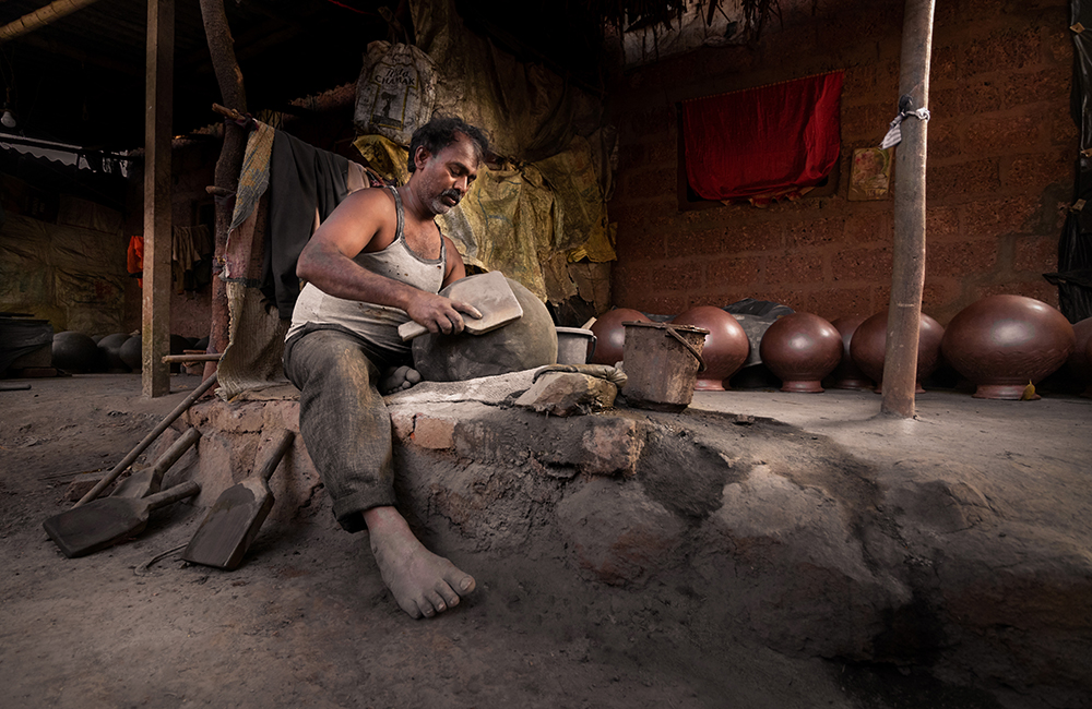 Summer Calling: Pottery Village In India By Chetan Kotak