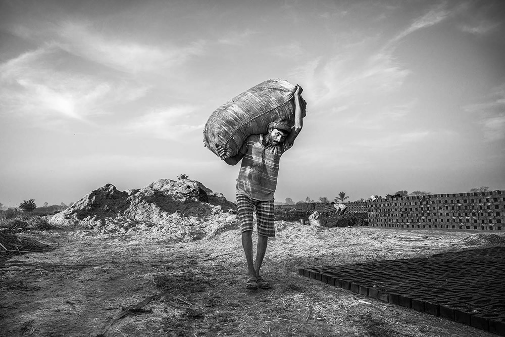 Brick Factory: Photo Story by As Dnyaneshwar Vaidya