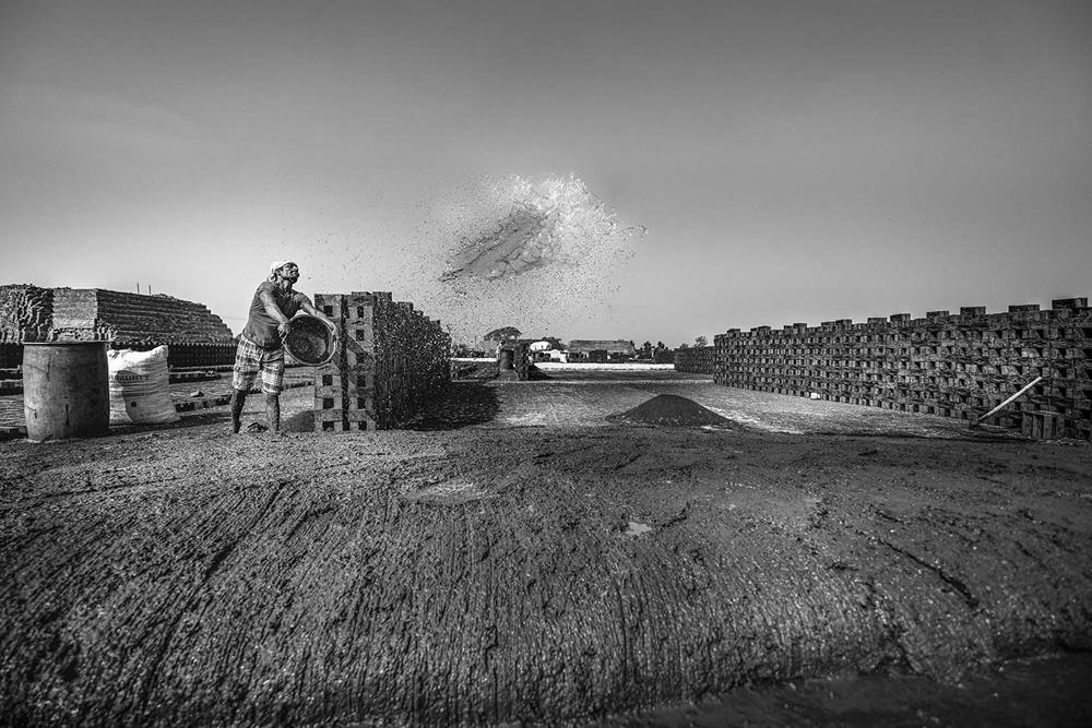 Brick Factory: Photo Story by As Dnyaneshwar Vaidya