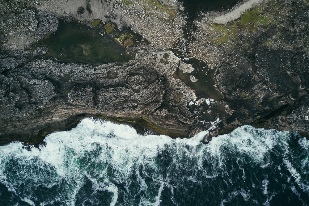 Faroe Islands: Beautiful Landscape Photography by Sebastian Holmer