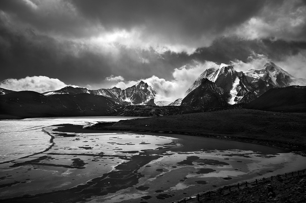 Gurudongmar - A Journey Through Himalayas