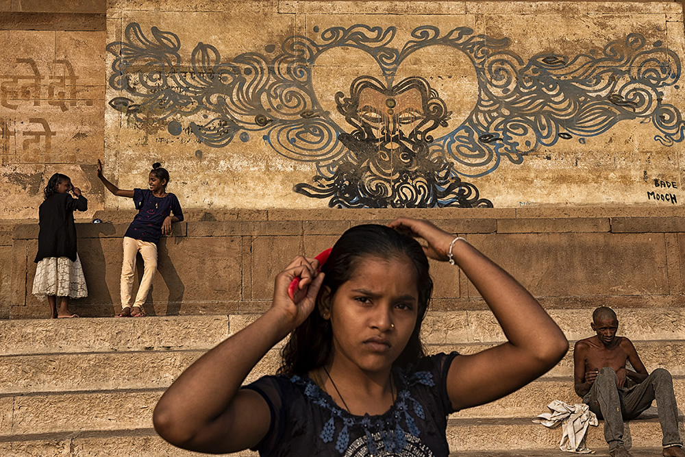 Wall Around Us: An Easel? Or A Taste Of Freedom? by Sanghamitra Bhattacharya