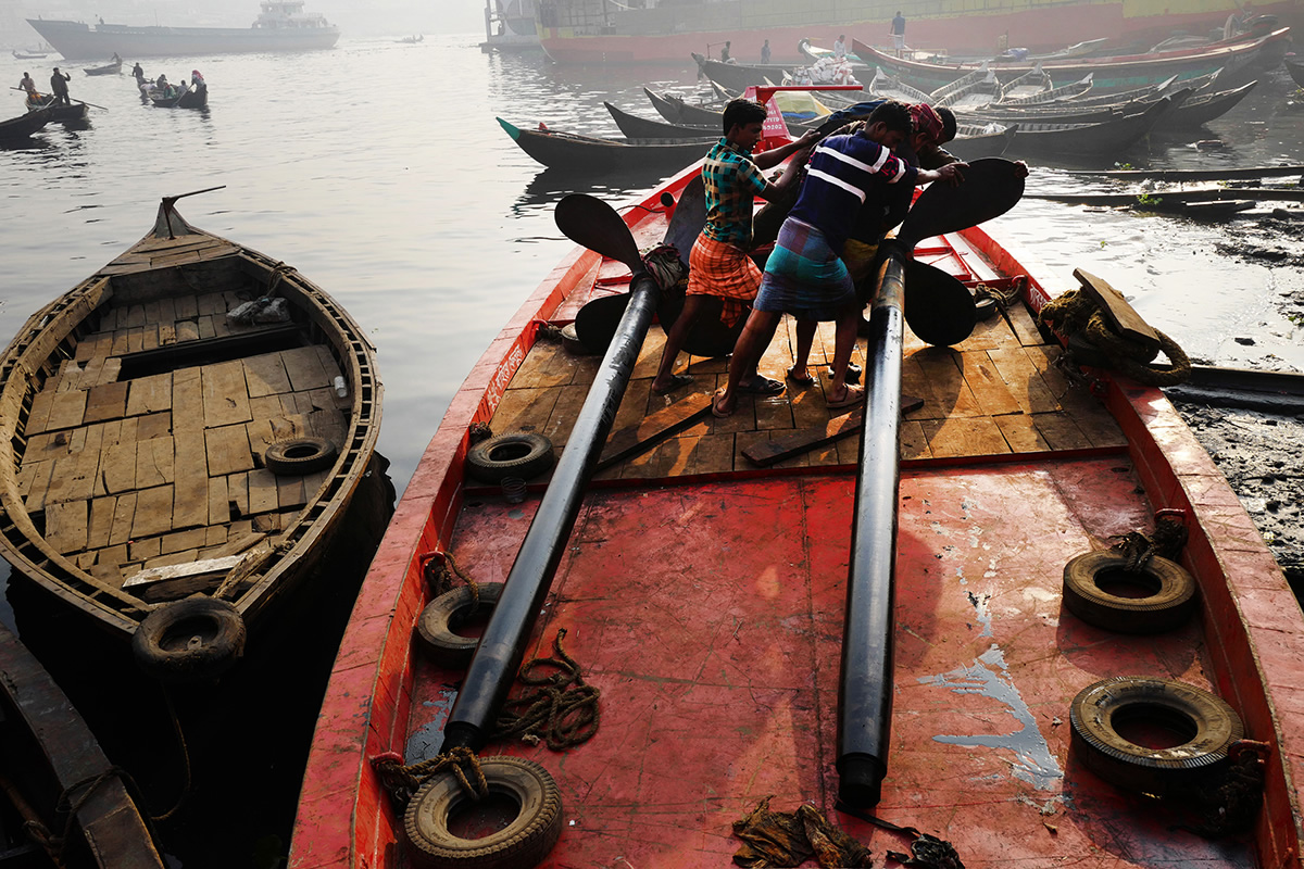 A Way Into Dhaka: Travel Experience By Zamrus Zam