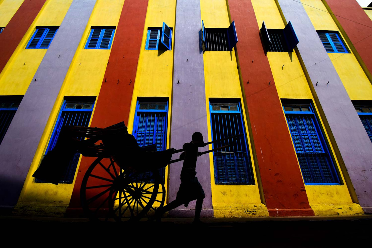 Colors of Kolkata by Deepbrata Dutta