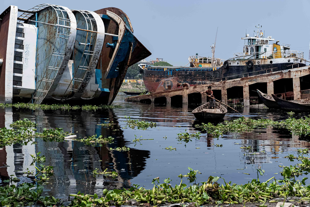 Dhaka Dockyard: Tale of a Slagged Land in the City by Saiful Islam
