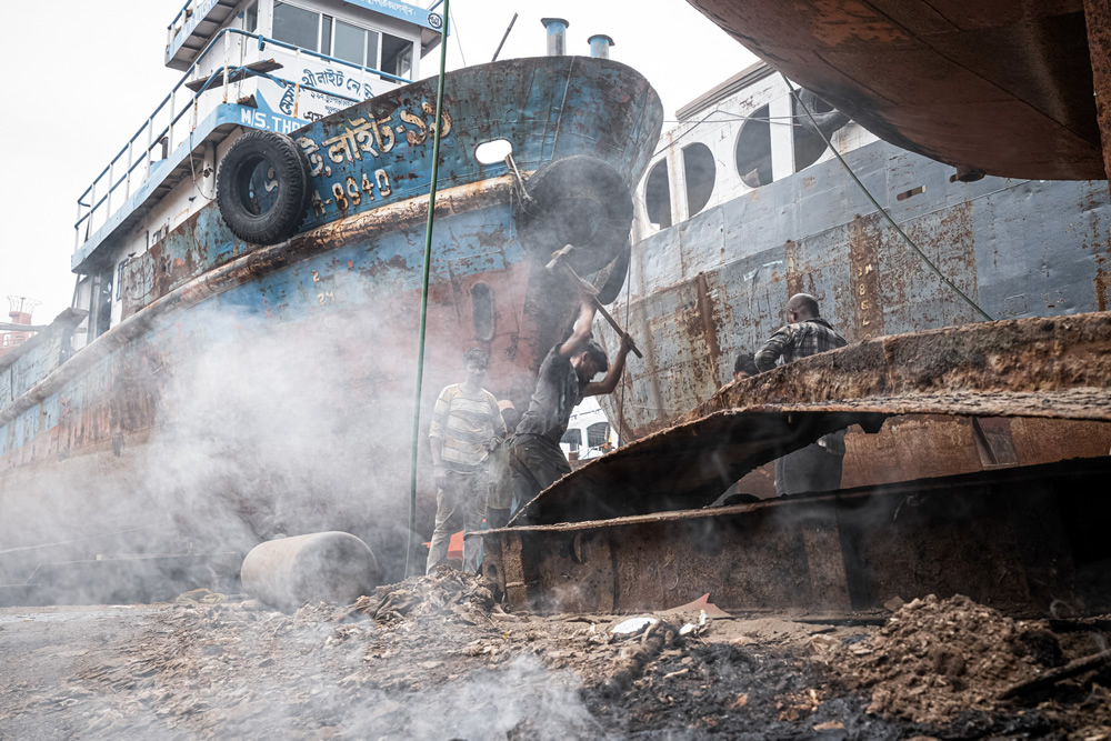 Dhaka Dockyard: Tale of a Slagged Land in the City by Saiful Islam