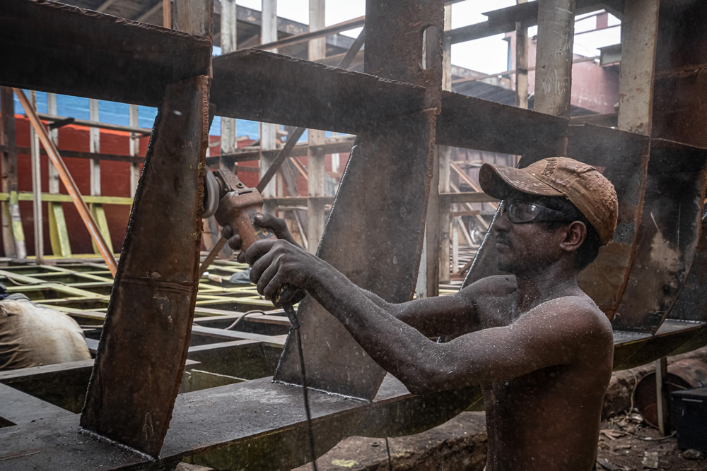 Dhaka Dockyard: Tale of a Slagged Land in the City by Saiful Islam