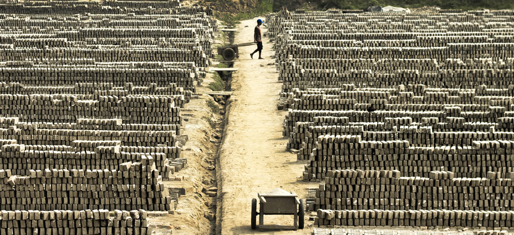 Colorless Lives Around The Brick Factories: Photo Story By Ehsanul Siddiq Aranya