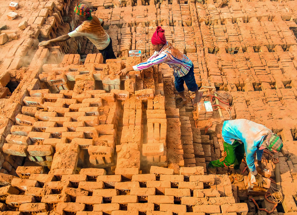 Colorless Lives Around The Brick Factories: Photo Story By Ehsanul Siddiq Aranya