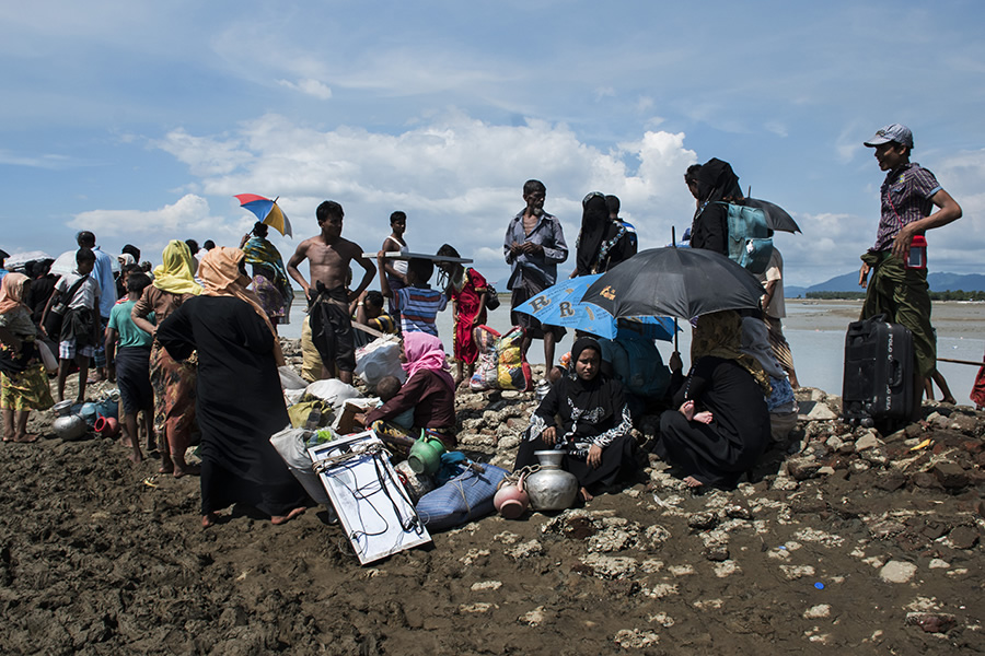 Rohingya Exodus: Photo Series By Moin Chowdhury