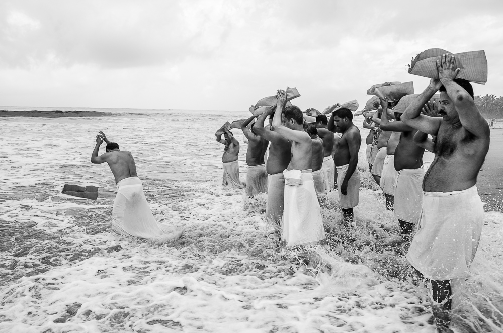 For The Manes: Karkidaka Vavu Bali at Varkkal Beach, Kozhikode