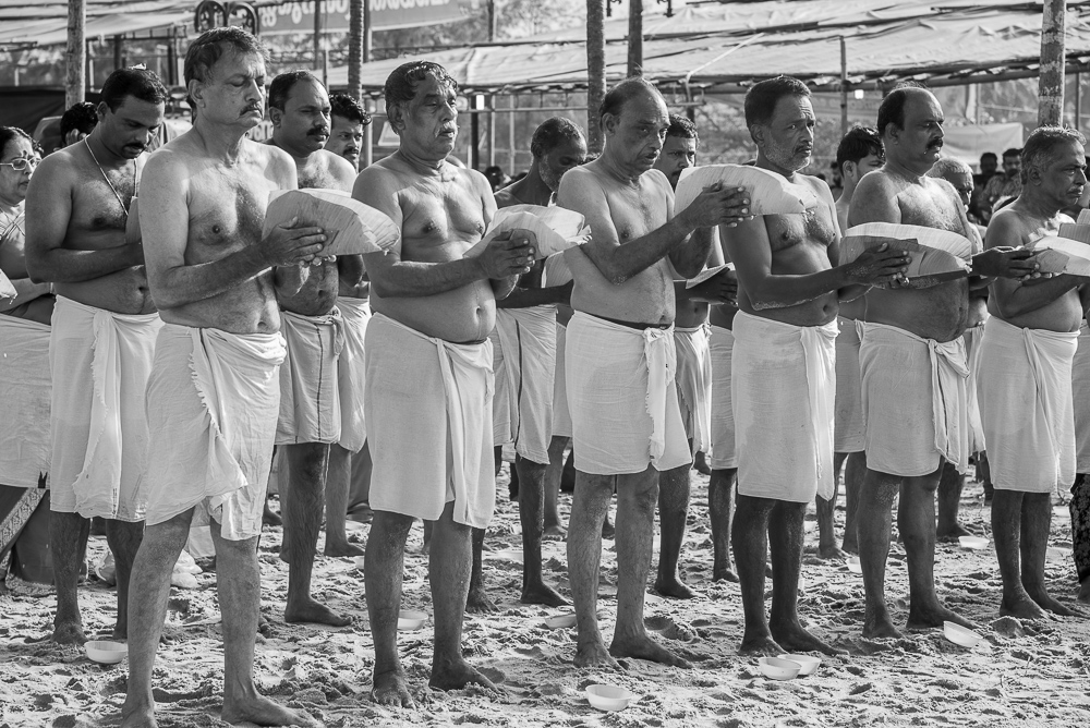 For The Manes: Karkidaka Vavu Bali at Varkkal Beach, Kozhikode